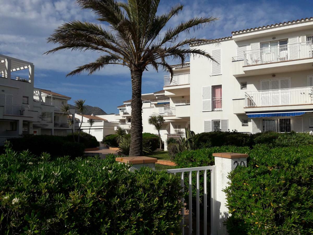 Apartmán Residencia Platja De Roses Exteriér fotografie