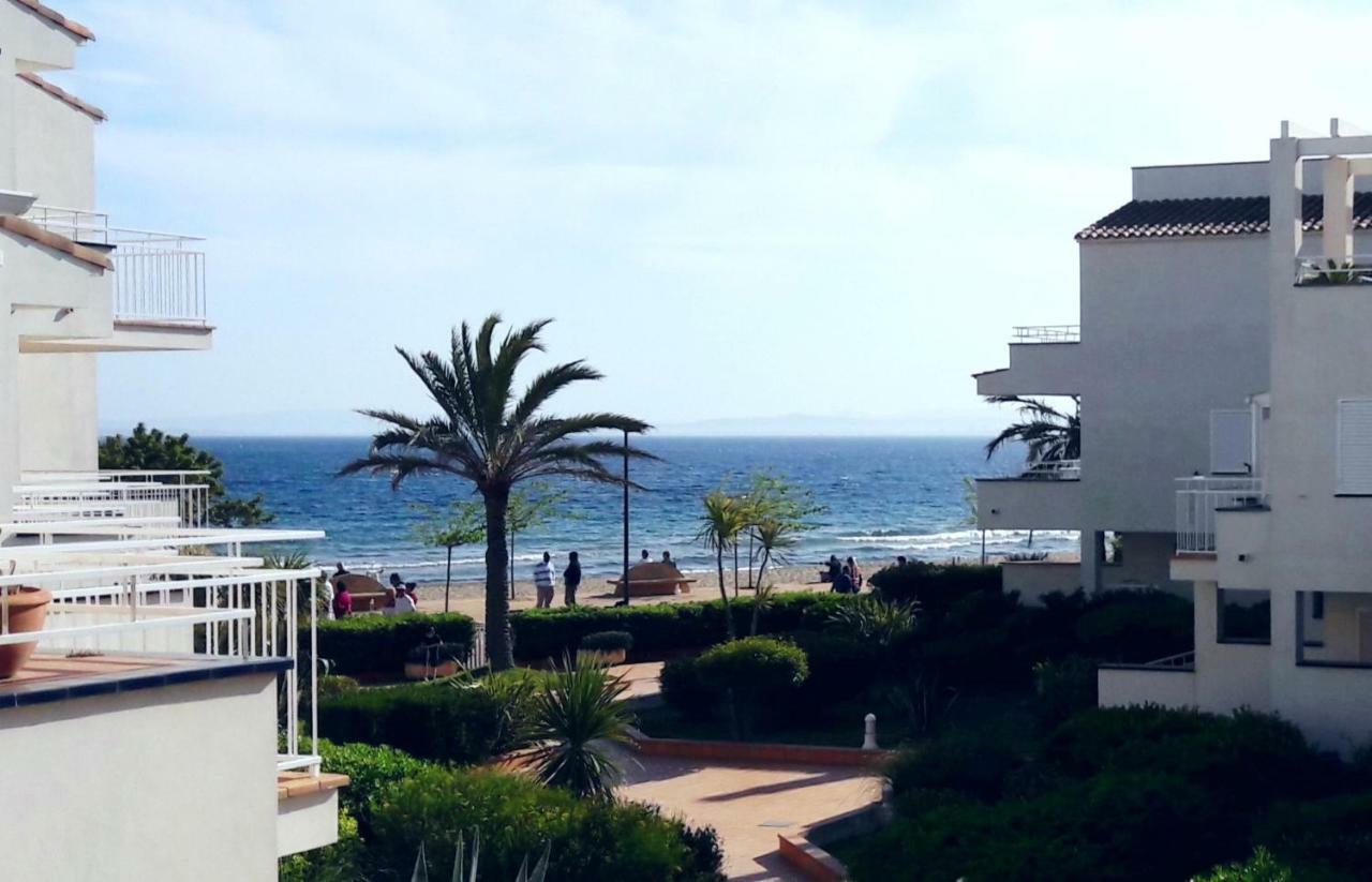 Apartmán Residencia Platja De Roses Exteriér fotografie