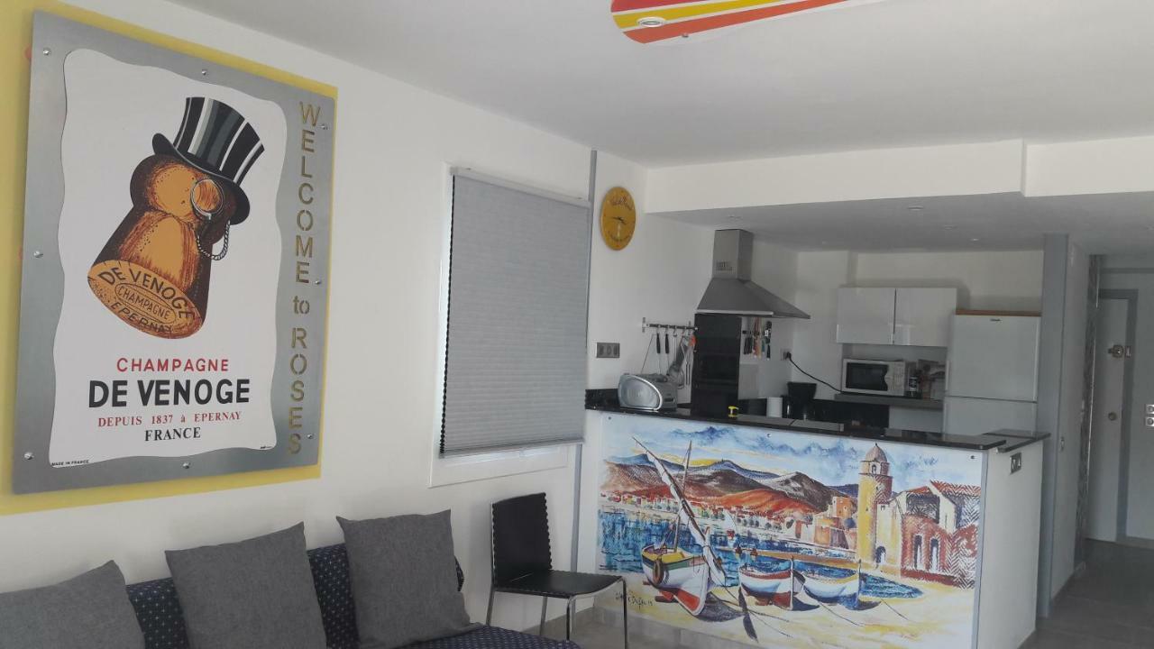 Apartmán Residencia Platja De Roses Exteriér fotografie